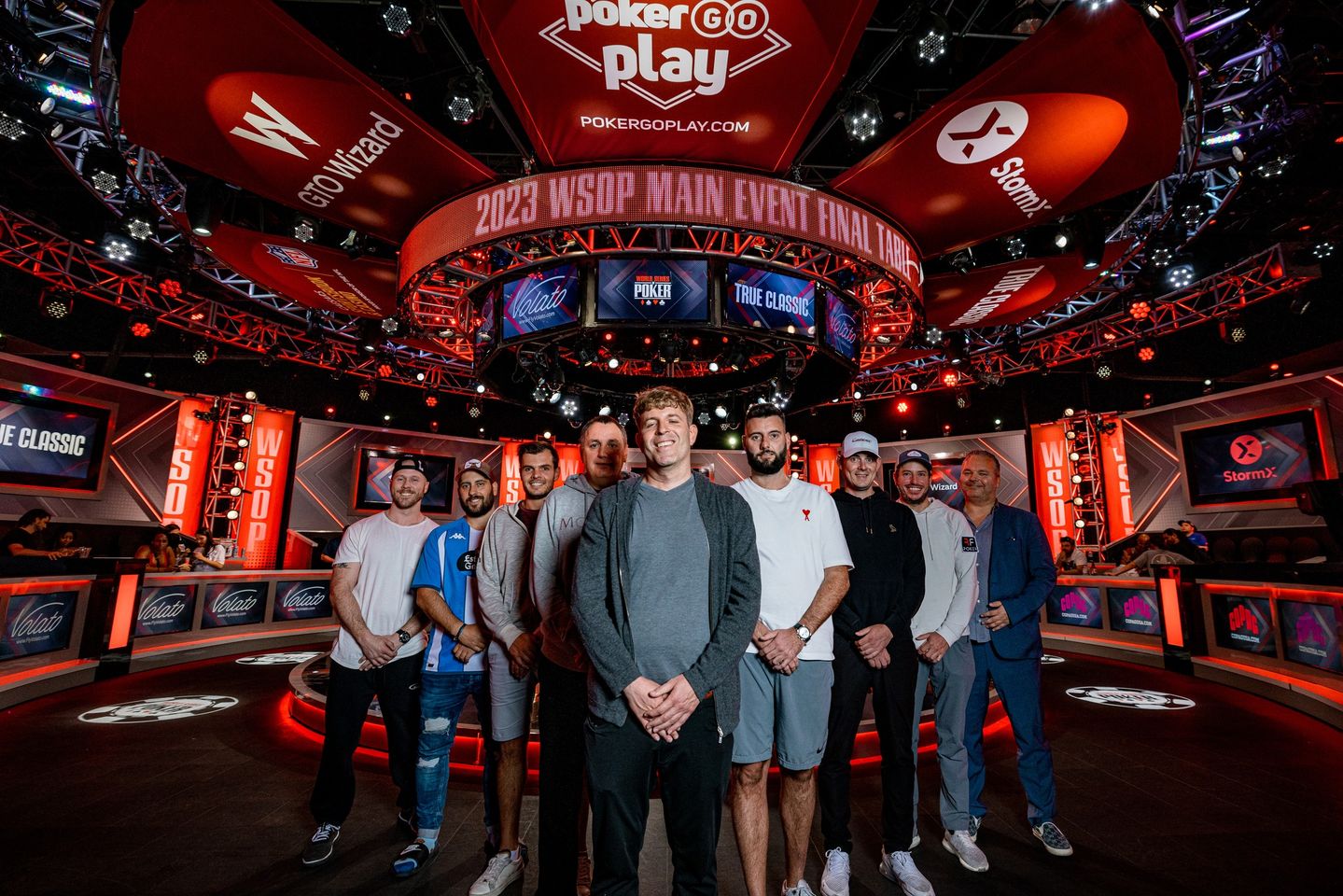 Adam Walton Seizes Lead at 2023 WSOP Championship Event Final Table