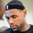 LeBron James Returns to Cleveland from Poker in Twitter Thumbnail